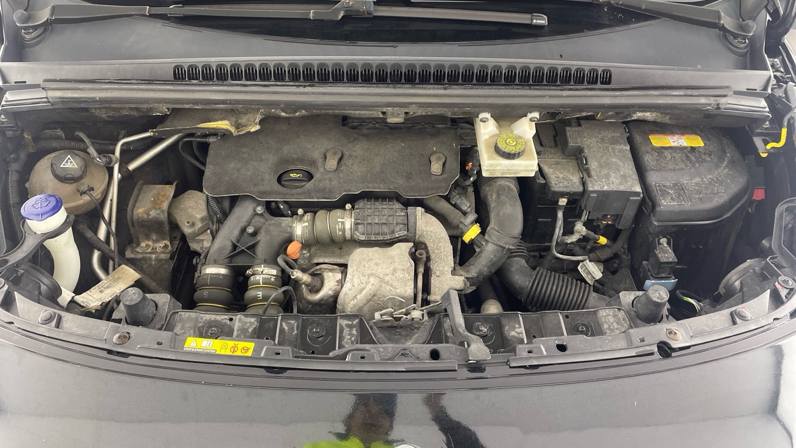 Peugeot 3008 1.6 E-Hdi Allure – Caixa Automática