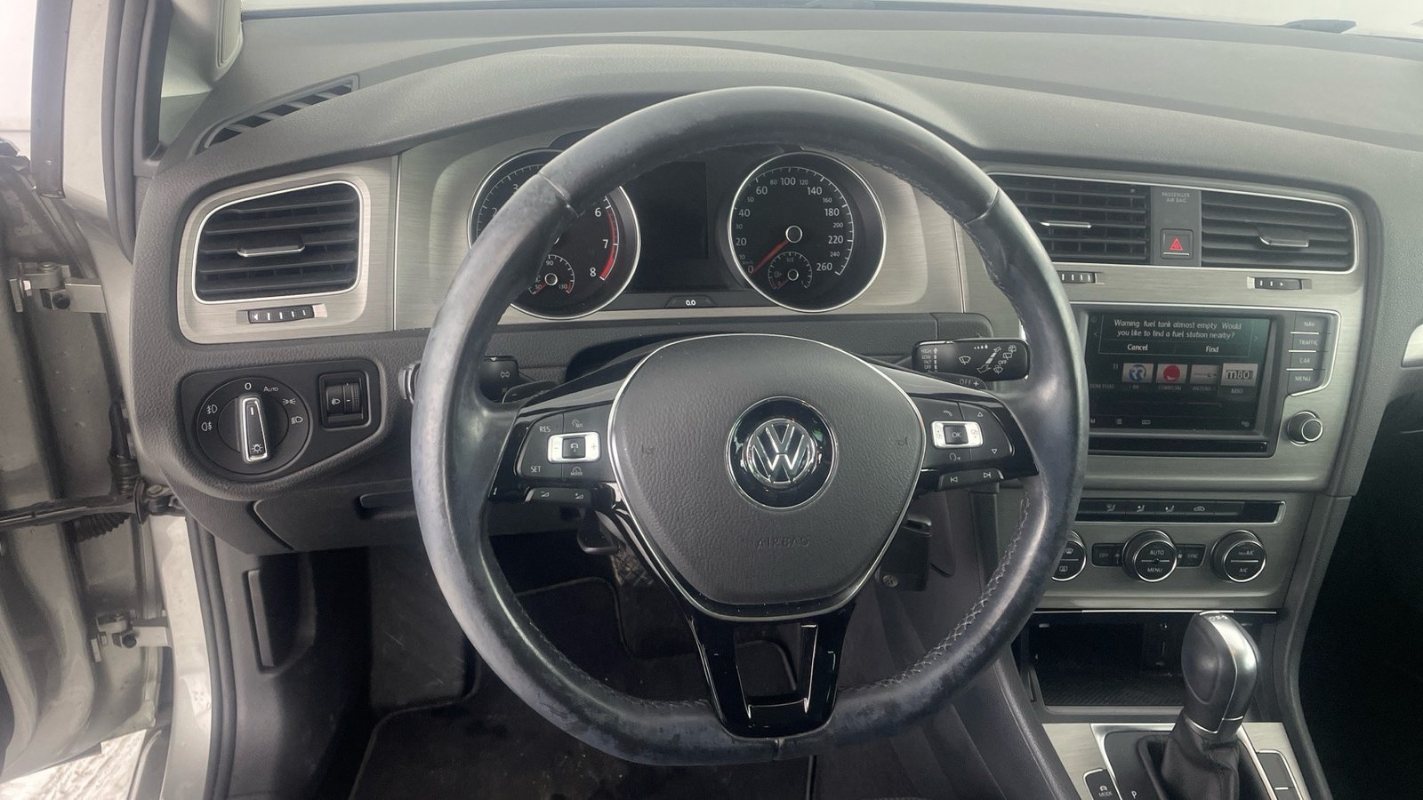Volkswagen Golf VII 1.4 TGI Conf Dsg – Caixa Automática