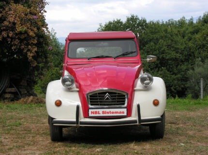 Citroen 2CV6