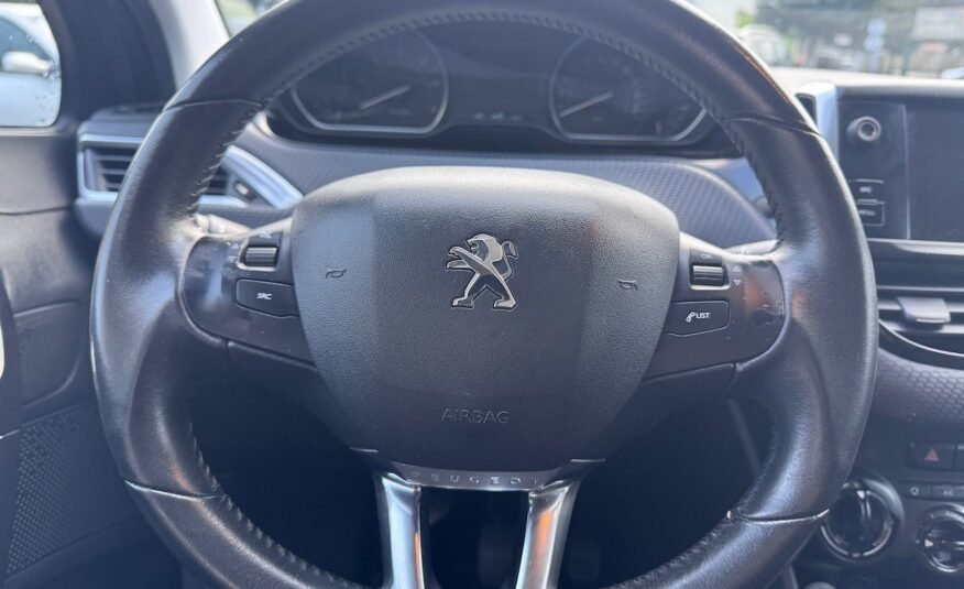 Peugeot 208 1.6 e-Hdi Style