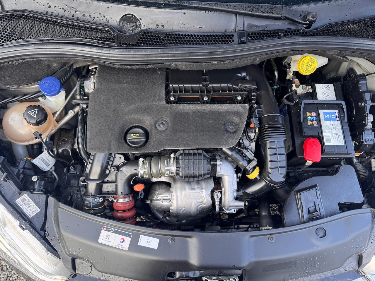 Peugeot 208 1.6 e-Hdi Style